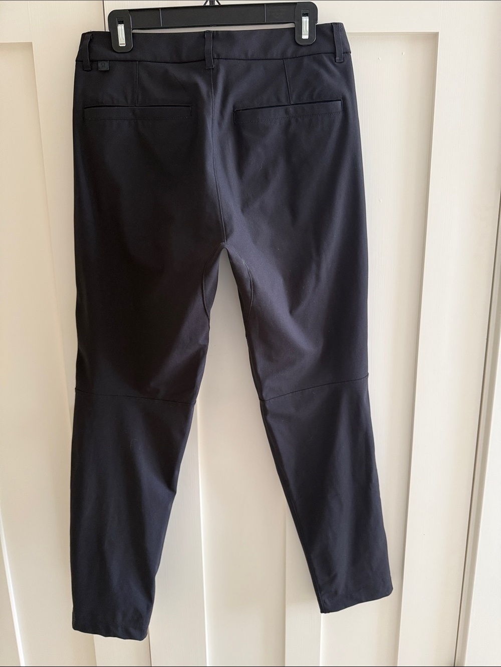 Lululemon Men's Black Commissioner Slim Tech Pants - Picture 3 of 3